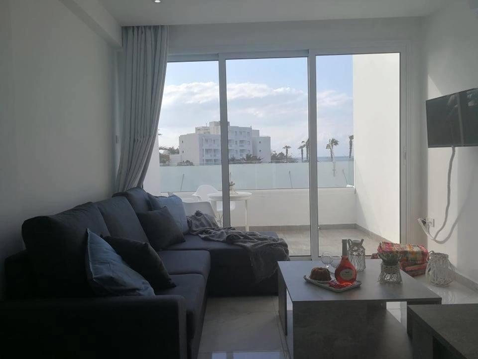 Georgianno Sea Apartments โปรทาราส ภายนอก รูปภาพ